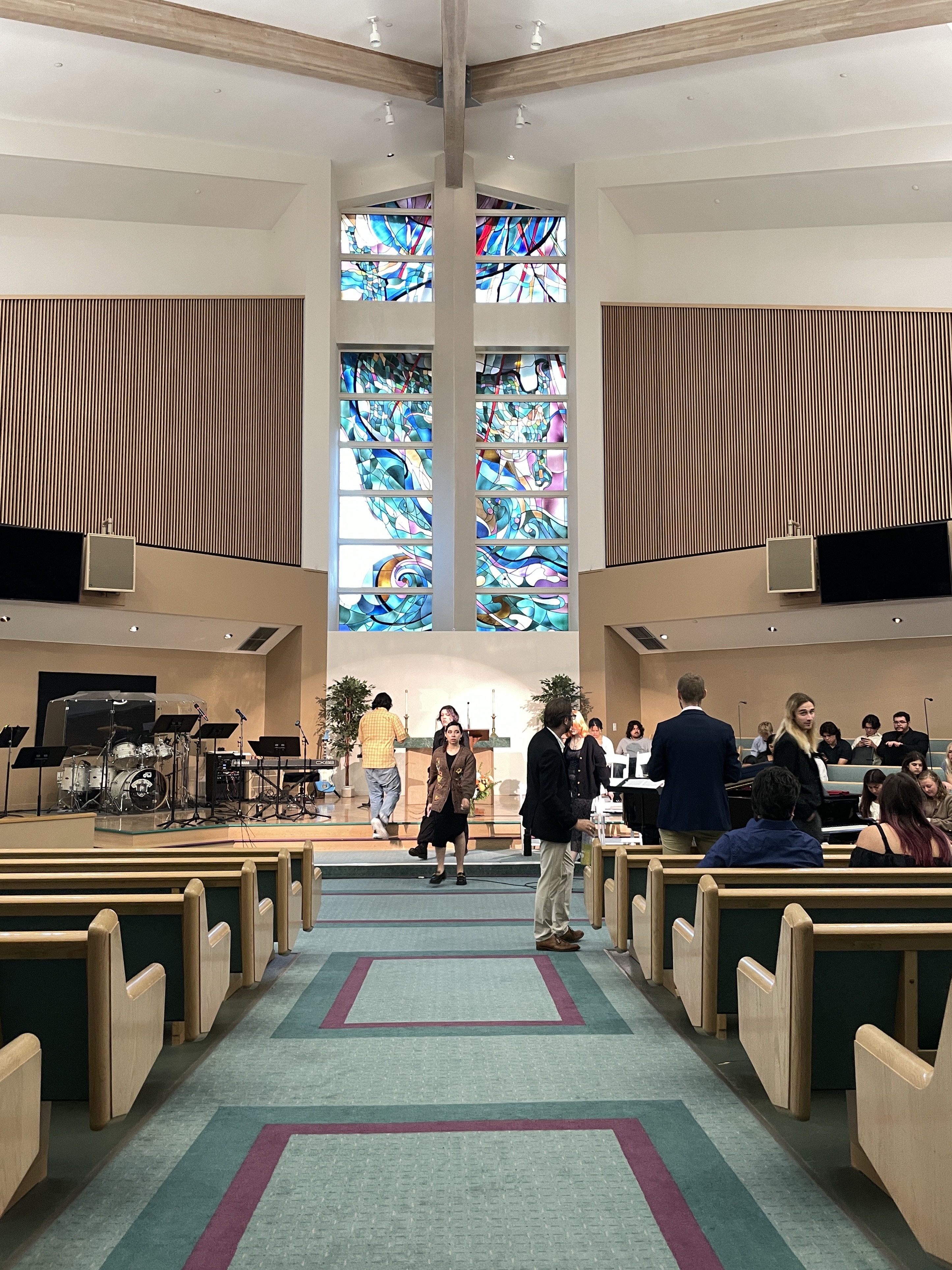 Donne Di Canto and Men's Chorus bring their joyful noises to churches all around California